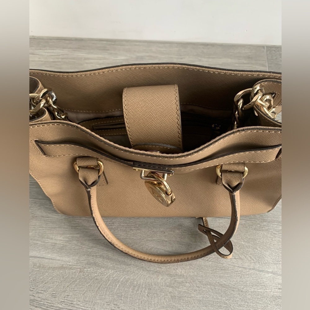Michael Kors Hamilton Beige Saffiano Leather Satchel, Gold Chain Accent and Lock - Picture 10 of 15